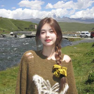 替身娇妻：总裁追妻如命女扮男装后总裁念念不忘